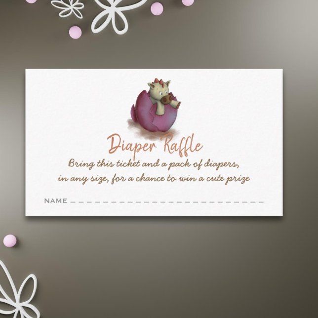 Tarjeta De Recepción Billete de rifa de diapé morado de dinosaurio (Cute pink dragon hatching girl baby shower diaper faffle)