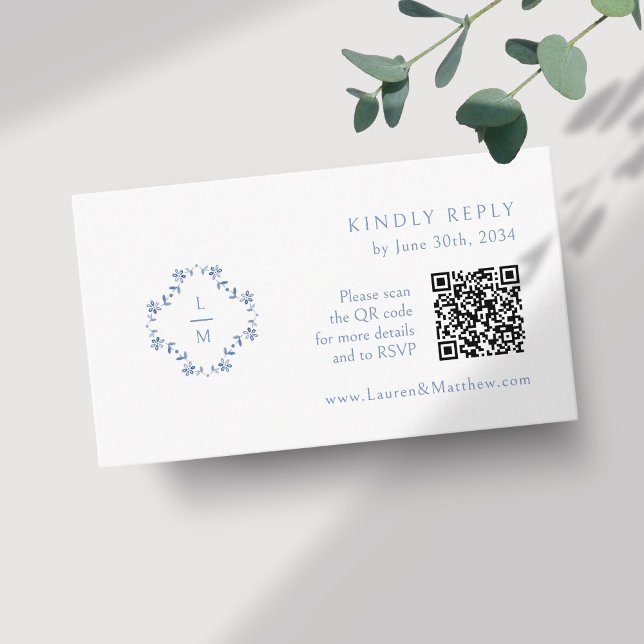 Tarjeta De Recepción Blanca | Boda de código QR de monograma floral RSV (Subido por el creador)