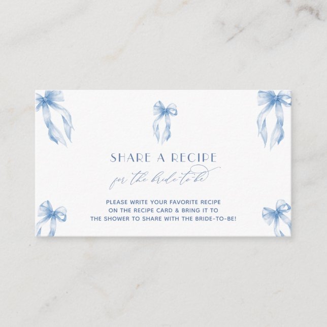 Tarjeta De Recepción Blue Bow Coquette Bridal Shower Comparte Una Recet (Anverso)
