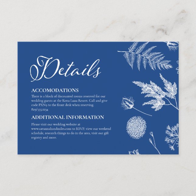 Tarjeta De Recepción Boda azul de caligrafía y marsella floral (Anverso)