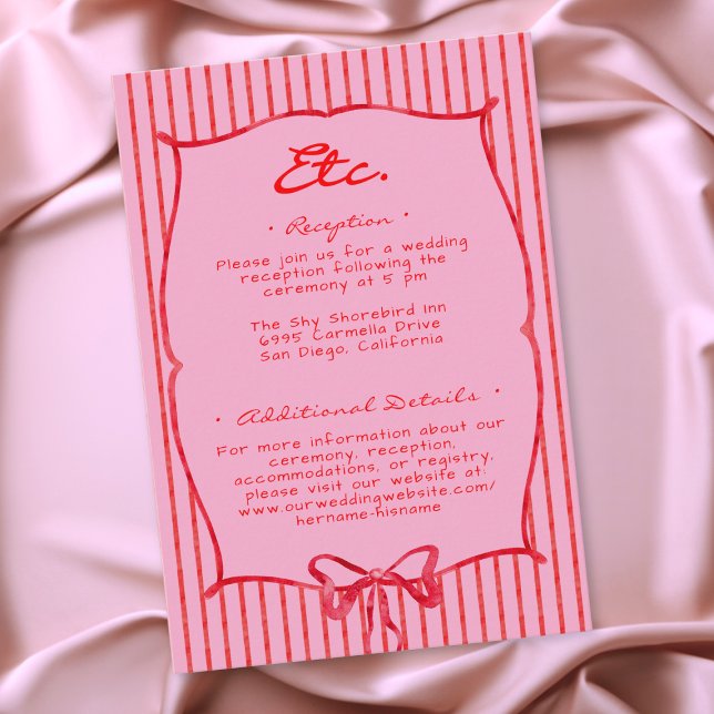 Tarjeta De Recepción Boda caprichosa de arco iris rojo de acuarela (Whimsical Red Pink Watercolor Bow Stripe Wedding Enclosure Card)