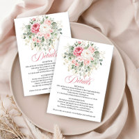 Boda clásica chic con flores rosadas y vegetación 