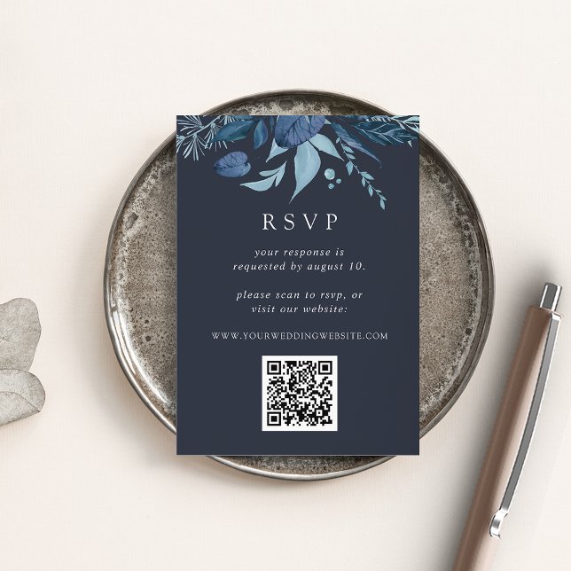 Tarjeta De Recepción Boda de código QR botánico azul de Azure para invi (Subido por el creador)