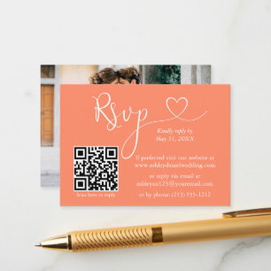 Tarjeta De Recepción Boda de fotografía cardiaca de caligrafía Coral QR