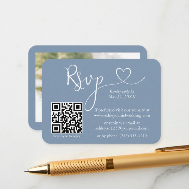 Tarjeta De Recepción Boda de fotografía cardiaca Dusty Blue RSVP QR (Anverso/Reverso In Situ)
