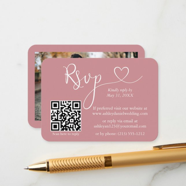 Tarjeta De Recepción Boda de fotografía cardiaca Dusty Rosa RSVP QR (Anverso/Reverso In Situ)