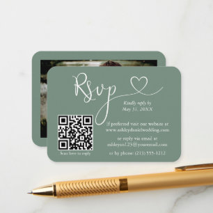 Tarjeta De Recepción Boda fotográfico de caligrafía Sage Green RSVP QR