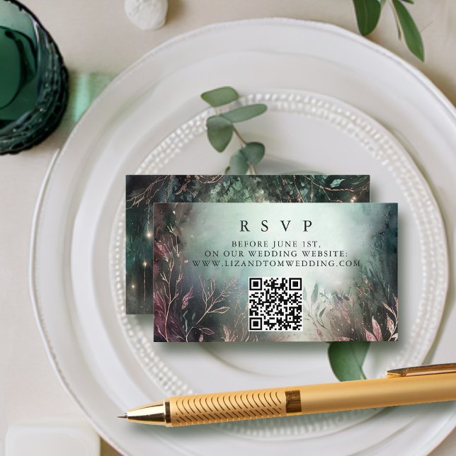 Tarjeta De Recepción Boda RSVP de código QR de jardín encantado (enchanted forest rsvp card QR website modern elegant romantic watercolor gold vines emerald mauve)