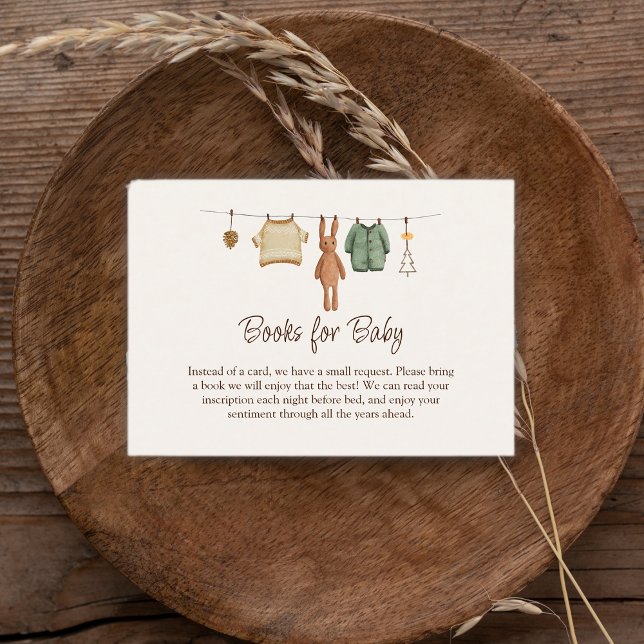 Tarjeta De Recepción Boho Boy viste libros de Baby Shower para bebé (Boho Boy Clothes Baby Shower Books for Baby Enclosure Card)