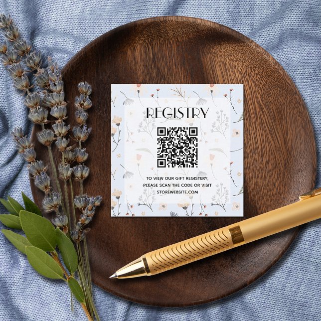 Tarjeta De Recepción Código QR del Registro de Baby Shower de Wildflowe (Wildflowers on Blue Boy Baby Shower Registry QR Code Enclosure Cards)