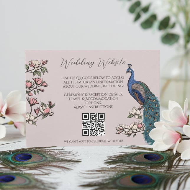 Tarjeta De Recepción Código QR del sitio web moderno Rubor Pink Peacock (Blush Pink Floral Peacock Wedding Website Enclosure Cards. Elegant Bird, Magnolia Flowers, QR Code)
