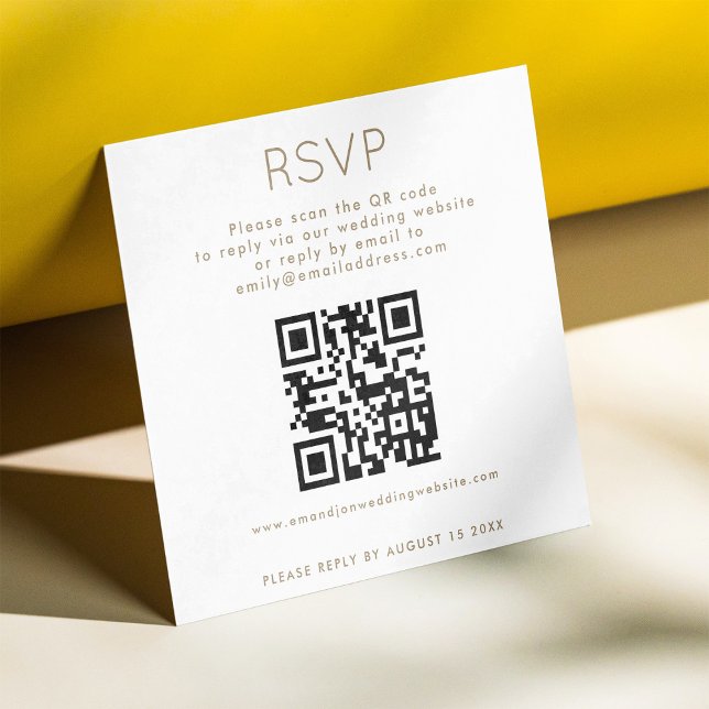 Tarjeta De Recepción Código QR simple Champagne Boda de texto de oro RS (Handy MINI size 2.5" square enclosure QR code RSVP card)