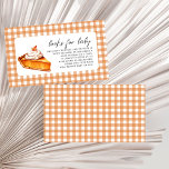 Tarjeta De Recepción Cutie Pie Gingham Fall Baby Shower Books para el b<br><div class="desc">Cutie Pie Pumpkin Gingham Cae Libros de Baby Shower para bebé</div>