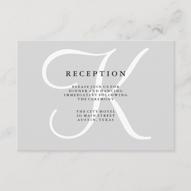 Tarjeta de Recepción de Boda Clásica Gris Monogram (Anverso)