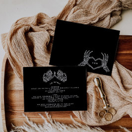 Tarjeta De Recepción Detalles de Boda Gótica con Manos de Esqueleto