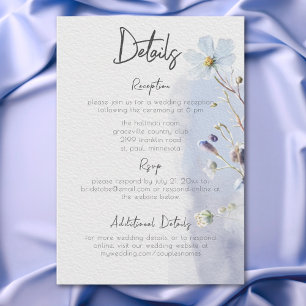 Tarjeta De Recepción Detalles de flores silvestres azules modernas Peri