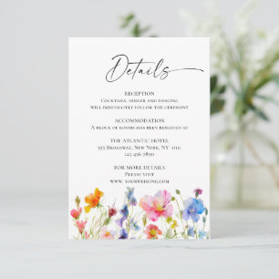 Tarjeta De Recepción Detalles de las flores de color de agua brillante 