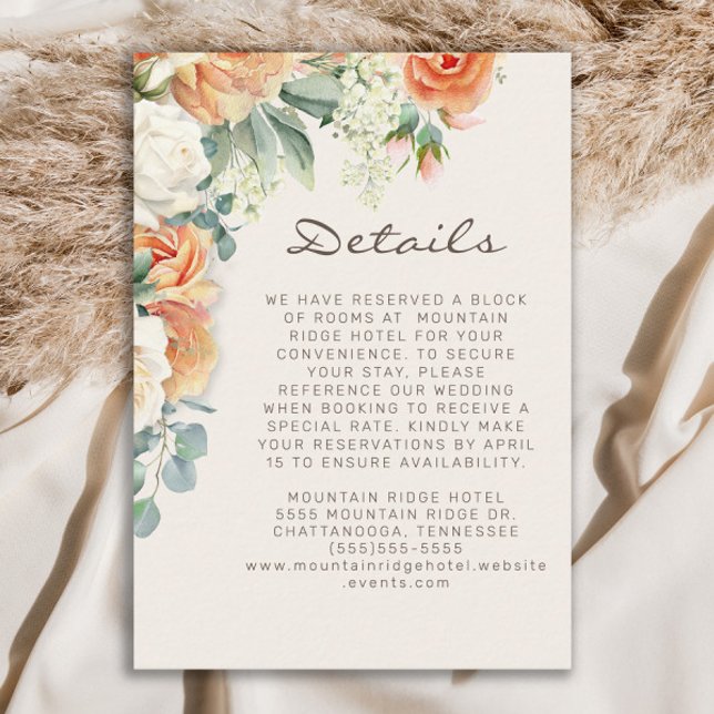 Tarjeta De Recepción Detalles del Boda de Eucalipto Floral Blanco Peach (Peach and cream-colored watercolor floral and greenery wedding details card)