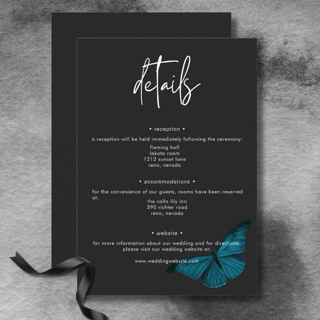 Tarjeta De Recepción Detalles del Boda de la polilla Verde azulada míni (Dark Moody Minimal Teal Moth Wedding Details Enclosure Card)