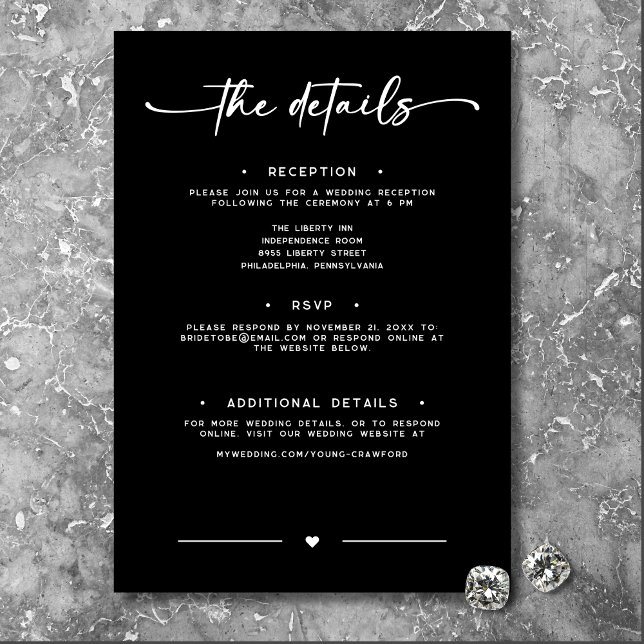 Tarjeta De Recepción Detalles del Boda mínimo del guión blanco negro mo (Modern Black White Script Photo Wedding Details Enclosure Card)