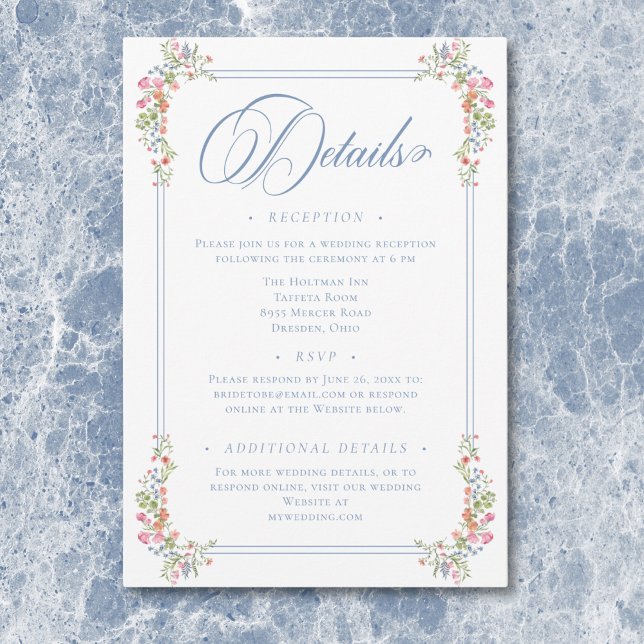Tarjeta De Recepción Elegante Boda Escudo de Flor Silvestre Dusty Blue  (Elegant Dusty Blue Pastel Wildflower Crest Wedding Enclosure Card)