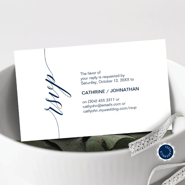 Tarjeta De Recepción Elegante clásico, guión azul marino, Fiesta RSVP (Elegant Classic, Navy Blue Script, Wedding Party RSVP Enclosure Card)