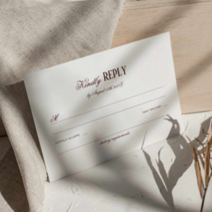 Tarjeta De Recepción Elegante respuesta de boda moderna en burgundy