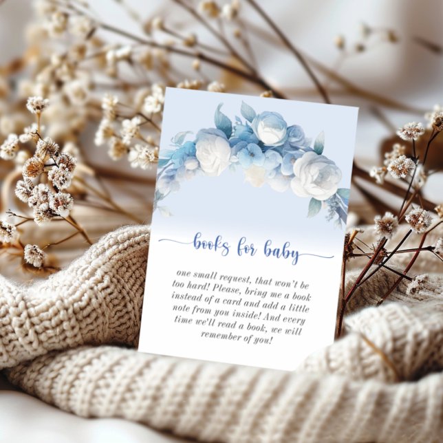 Tarjeta De Recepción Elegantes libros de flores azules turbias para beb (Elegant Dusty Blue Floral Books for Baby Enclosure Card)