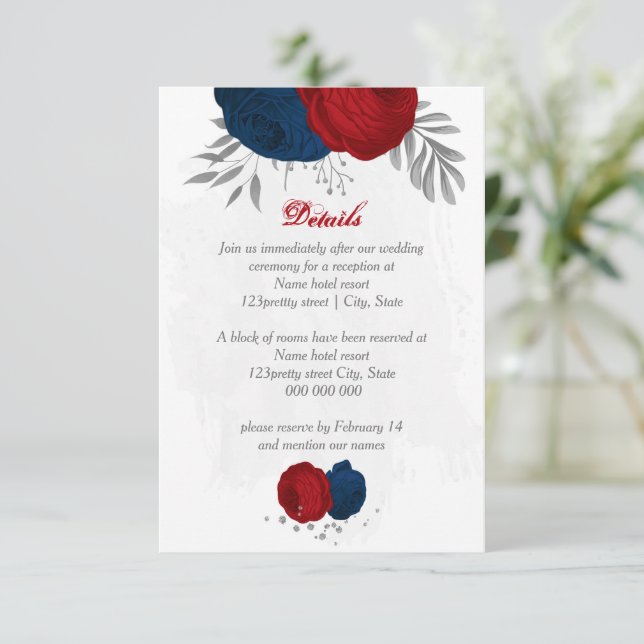 Tarjeta De Recepción flores rojas y azul marino boda botánico plateado (Anverso de pie)