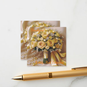 Tarjeta De Recepción "Golden Glow: Un Bouquet de Rosas con Honor"