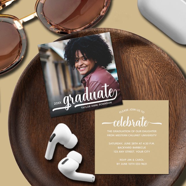 Tarjeta De Recepción Graduación de oro fotográfico moderna (Small 2.5" x 2.5" photo gold graduate invitation enclosure cards, hand out or put in announcements)