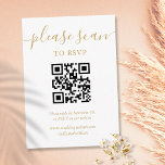 Tarjeta De Recepción Guión dorado simple RSVP QR Código<br><div class="desc">Una sencilla y elegante tarjeta de gabinete RSVP con su propio código QR y los detalles del sitio web boda establecidos en la tipografía de moda. Diseñado por Thisisnotme©</div>