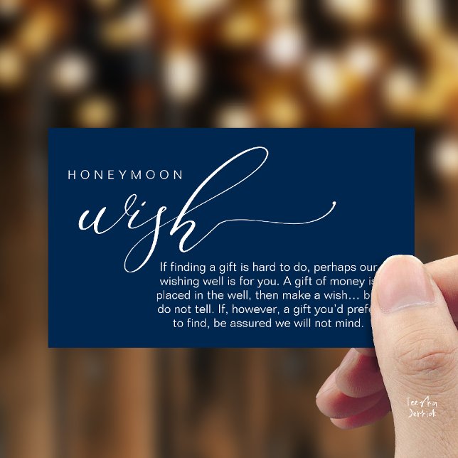 Tarjeta De Recepción Honeymoon Wish Wishing Well, Fund, A Note On Gifts (Honeymoon Fund Wishing Well, Wish, A Note On Gifts Enclosure Card in Navy Blue)