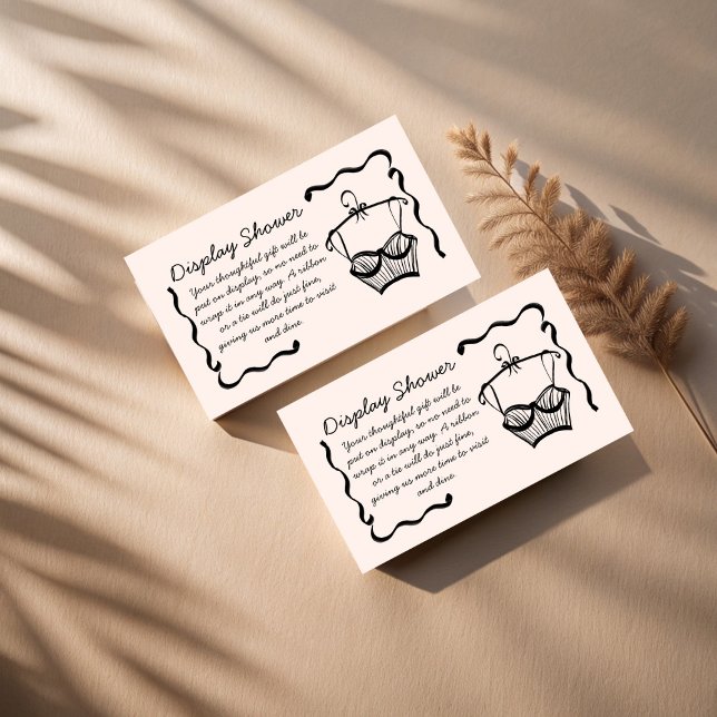 Tarjeta De Recepción Lingerie bridal ducha wavy sketch de ducha (Lingerie bridal shower wavy sketch display shower enclosure card)