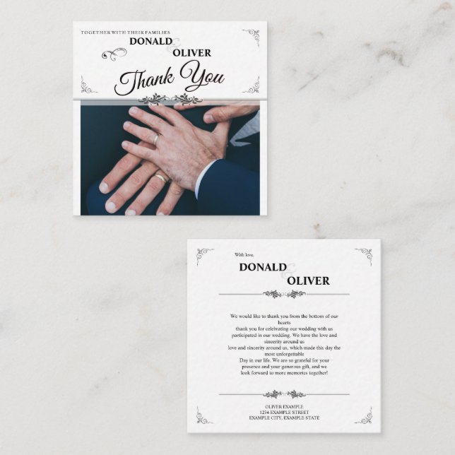 Tarjeta De Recepción Manos de una pareja Boda gay con anillos (Anverso / Reverso)