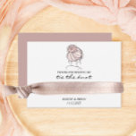 Tarjeta De Recepción Mujer de la dama de honor Dusty Pink Hair Tie Hold<br><div class="desc">Coloque una raspadura o corbata de pelo alrededor de la tarjeta para una manera adorable y útil de agradecer a sus damas de honor.</div>