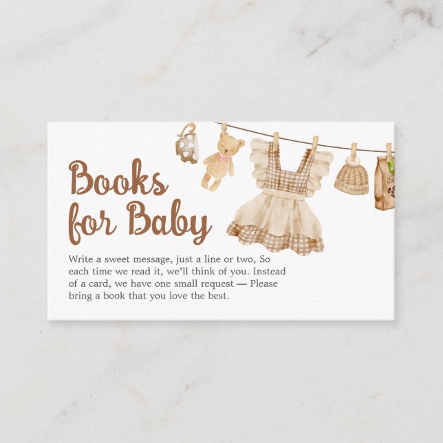 Tarjeta De Recepción Preparando libros de Baby Shower para el café para (Anverso)
