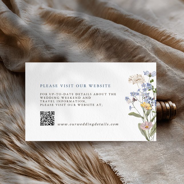 Tarjeta De Recepción Primavera Flor silvestre pradera jardín detalles d (Spring Wildflower Meadow Garden Wedding website Details QR code Enclosure Card)
