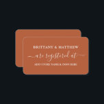 Tarjeta De Recepción Registro de Bodas de caligrafía moderna Terracotta<br><div class="desc">Moderna tarjeta de inserción de Boda de escritura de caligrafía moderna. Terracota</div>