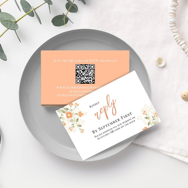 Tarjeta De Recepción Respuesta RSVP de Boda Floral Elegante Peach (Simple Wedding reply card with a peach floral background and QR code template.)
