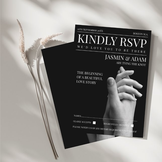 Tarjeta De Recepción Revista Dark Mode Newspaper Wedding RSVP (Magazine Dark Mode Newspaper Photo Wedding RSVP Enclosure Card)