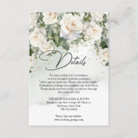 Rosas blancas vintage, vegetación de eucalipto y d