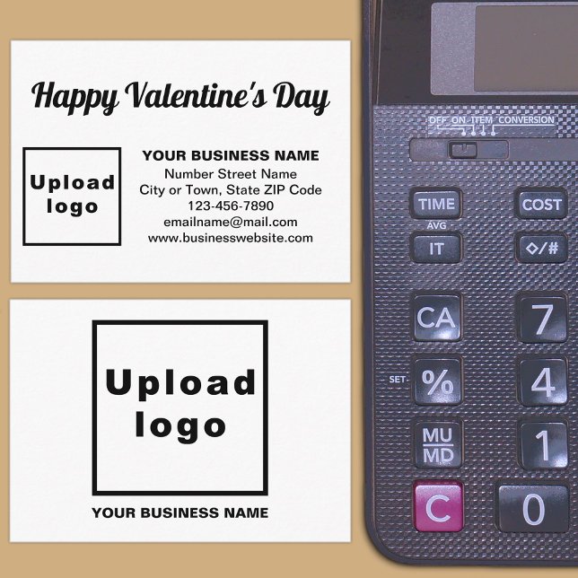 Tarjeta De Recepción Saludo de Business Valentine en blanco (Front and back sides of business Valentine white enclosure card on store desk.)