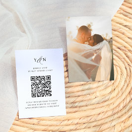 Tarjeta De Recepción Simple Código QR de Foto Elegante con Iniciales RS