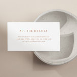 Tarjeta De Recepción Texto simple y elegante | Detalles del Boda Boho<br><div class="desc">Estas minimalistas y elegantes tarjetas de alojamiento de detalles de huéspedes presentan un texto de barro terracota sobre un fondo blanco limpio,  para un aspecto sencillo y elegante. Simplemente introduzca los detalles relativos al alojamiento del hotel,  las direcciones de conducción y otra información importante para sus huéspedes.</div>