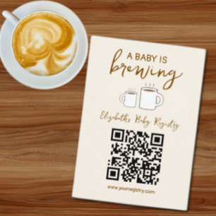 Tarjeta De Recepción Un bebé está preparando el registro de Baby Shower