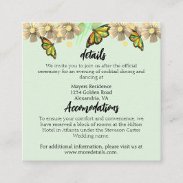 Tarjeta De Recepción Una Mariposa Pequeña Está En Camino De La Flora