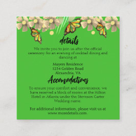 Tarjeta De Recepción Una Mariposa Pequeña Está En Camino De La Flora