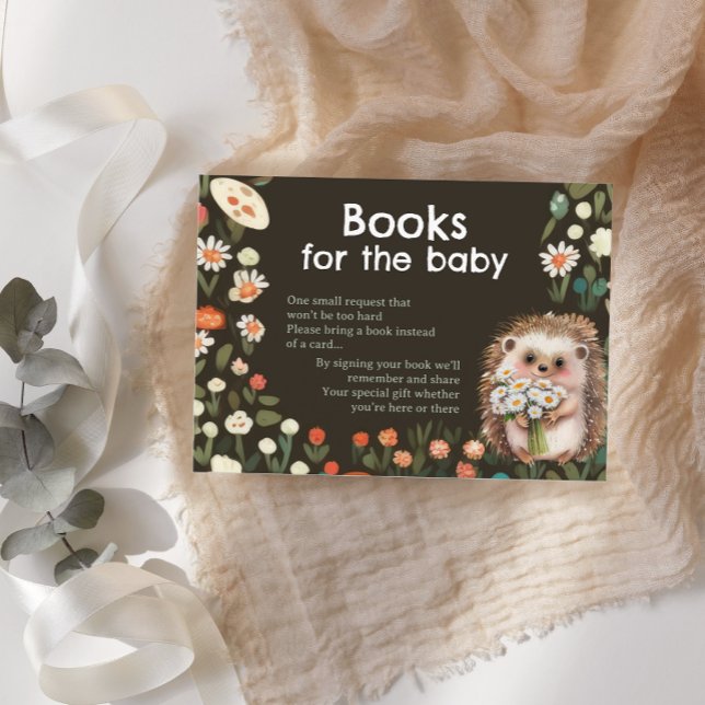 Tarjeta De Recepción Woodland Daisy trae un libro para el bebé (Subido por el creador)