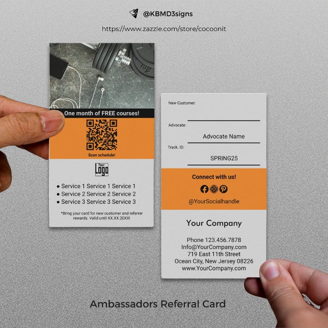 Tarjeta De Recomendación Convertir a los clientes leales en embajadores (Turn Loyal Customers into Ambassadors Referral Card)